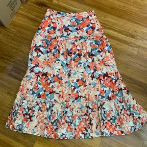 LUNA MOON Womens XL Floral Print Maxi Skirt Tiered Ruffle Hem‎ Cotton Blend NWT thumbnail 4