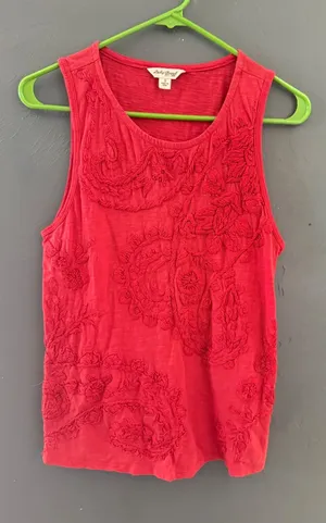 Lucky Brand Red Floral Embroidered‎ Slub Knit Sleeveless Tank Top Womens Small thumbnail 1