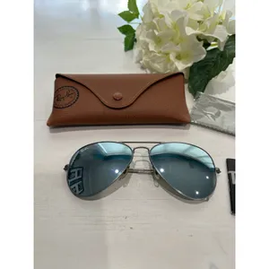 Ray Ban Aviator Large Metal Sunglasses Silver‎ Frame Blue Mirror Lens thumbnail 2