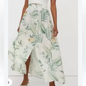 H&M Floral Print Maxi Button Down Skirt(Size Small) thumbnail 2