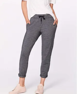 Lululemon on the fly pant 28” thumbnail 1