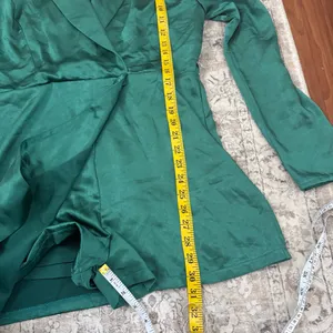 Lulus Elevated Persona Emerald Green Satin Collared Skort Romper Size Medium thumbnail 7