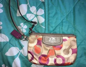 Coach wristlet thumbnail 1