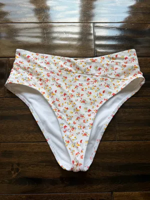 Hollister Butterfly Floral Bikini Set thumbnail 4