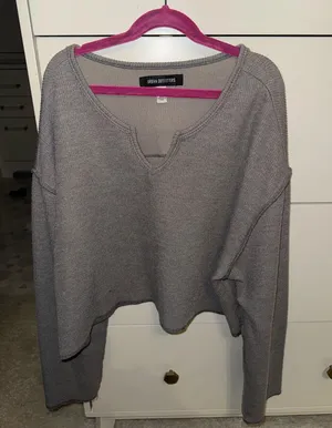 Urban Outfitters Top  thumbnail 1