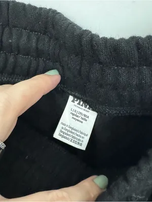 Victoria’s Secret PINK boyfriend oversized black embroidered sweatpants large thumbnail 2
