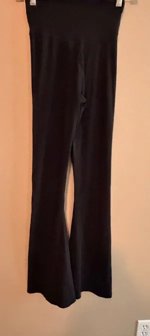 Offline By Aerie Black High-Waisted Foldover Yoga Pants Womens S Stretch Flare thumbnail 1