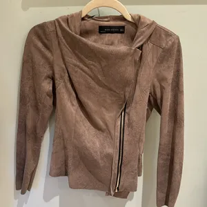 Zara suede feel tan zip up jacket EUC thumbnail 1