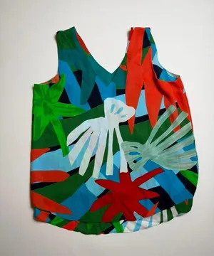Ann Taylor Fun Colorful Floral Print V-Neck Sleeveless Cami Tank Top Size S thumbnail 2