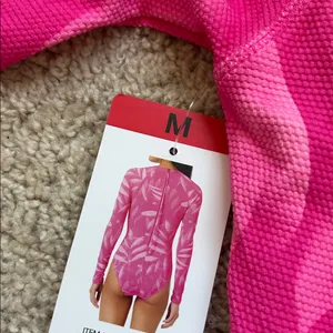 Hurley Pink Long Sleeve Swimsuit. M thumbnail 13