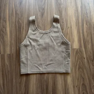 Lululemon Tank Top thumbnail 2