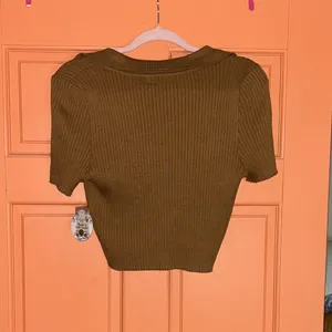 Brown Ribbed Crop Top with collar Size undefined thumbnail 4