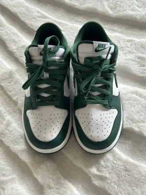 Nike Dunk Low – Michigan State Green Men Size 8 thumbnail 4