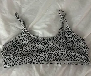 Swim Top Size M thumbnail 4