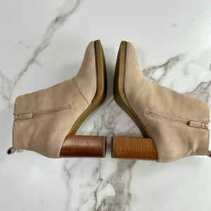 Cole Haan Harrington Grand Riding Suede Bootie Taupe Tan Size 11 Fall Classic thumbnail 9