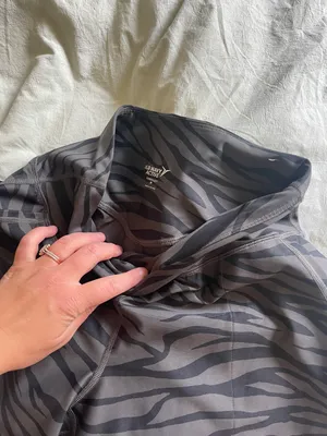 old navy joggers thumbnail 3