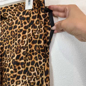 2bella Leopard Print Satin Midi Dress Size M | Animal Print Slip Skirt thumbnail 4