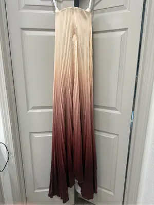 L’IDEE Black Tie Gown Pleated Ombre Size 4 Strapless Pleated thumbnail 8