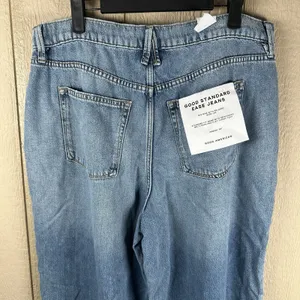 NEW Good American Standard Ease Jeans Mid Rise Relaxed Wide Leg 8/29 34" Inseam thumbnail 4