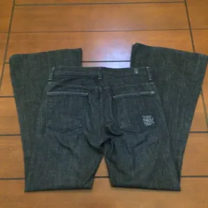 Seven for all Mankind 7fam bell bottom dark wash jeans 28 thumbnail 8