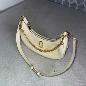 Marc Jacobs the curve bag in cloud white y2k shoulder bag thumbnail 4
