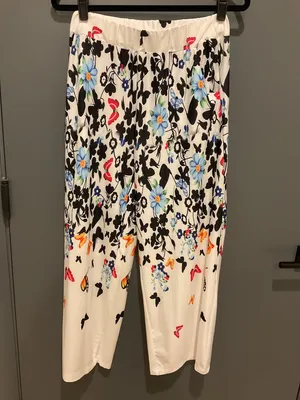 076 EUC Flowy Butterfly Pants thumbnail 2