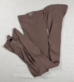 Alo Yoga Goddess Leg Warmers Brown Ribbed Stirrup Balletcore thumbnail 1