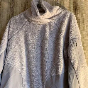 Nike Sweater Hoodie Pullover Women's Size Small White Turtleneck Athletic thumbnail 2