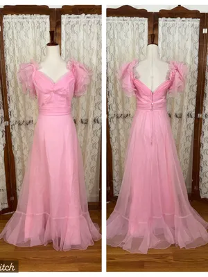 Pretty Vintage 1970s Pink Ruffle Union Made Prom/Bridesmaid Gown thumbnail 2