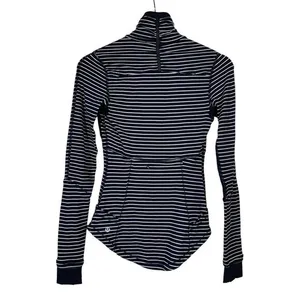 Lululemon Women Sz 2 Base Runner 1/2‎ Zip Black White Running Top Pullover thumbnail 4