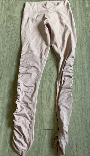 Fabletics Light Pink Ruched Leggings thumbnail 1