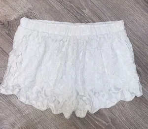 Lace Beach Shorts thumbnail 2