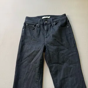 Levi’s 726 High-Rise Flare Jeans thumbnail 9
