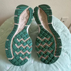Nike Downshifter White and Teal Running Shoes Womens size 8 thumbnail 12