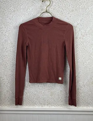 vuori Women's Rosewood Long-Sleeve Ribbed CrewTop - Size - Small thumbnail 1