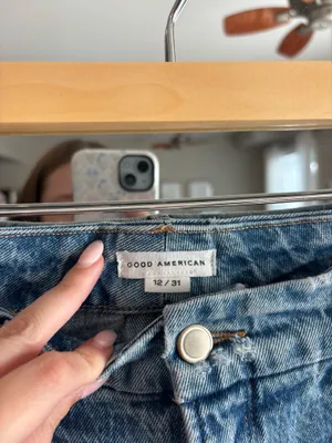 Good American wide leg jeans  thumbnail 3
