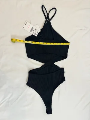 NWT Zara Cut Out Halter Bodysuit – Black – M thumbnail 13