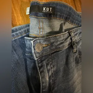 Kut From the Kloth Catherine Boyfriend Jeans thumbnail 2