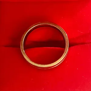 Beveled Yellow Gold Polished Finish 6mm Band Size 9 thumbnail 3