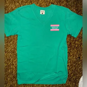 Jadelynn Brooke Green Short Sleeve Tee thumbnail 1