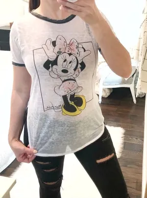 Disney medium Minnie Burnout T-shirt w/side slits thumbnail 1