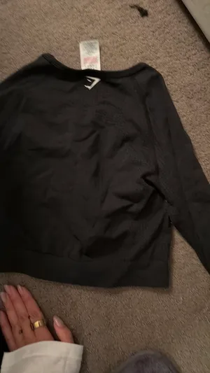 Gymshark Top thumbnail 3
