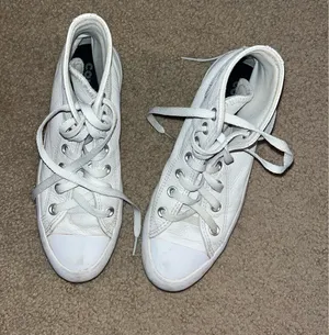 Converse Chuck Taylor All High-Top Lugged Star thumbnail 3