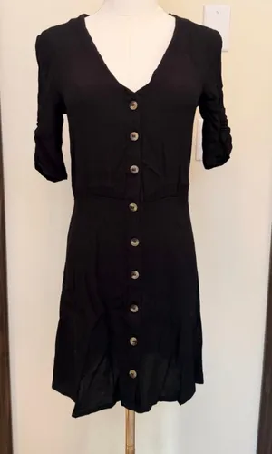 H&M black ruched short sleeve v neck midi dress thumbnail 1