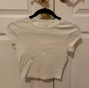 PacSun Baby Tee thumbnail 1