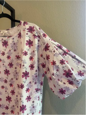 Easel Floral Print Bubble Sleeve Top in Lilac Size S thumbnail 5