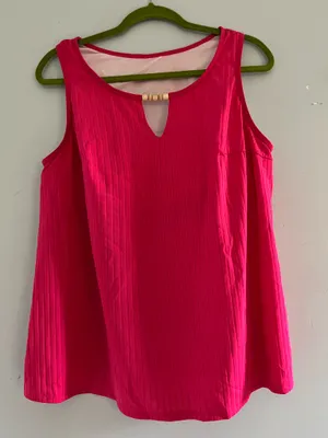 Women top Pink Size XL thumbnail 1