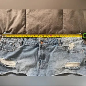 New Look Denim Mom Shorts, Size 14 thumbnail 5