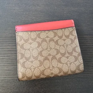 Small Trifold Wallet In Colorblock Micro Signature Canvas CF369 thumbnail 2