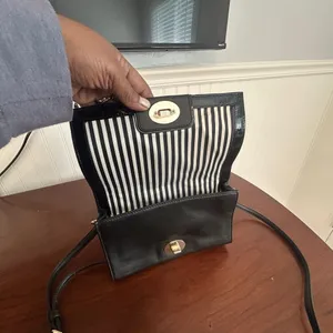 Kate Spade Black Crossbody Bag with Gold Hardware thumbnail 4